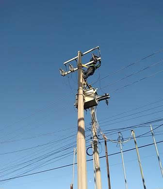 Instalación eléctrica terminada por equipo PIENSA